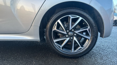 Toyota Yaris 1.5 Hybrid Design 5dr CVT Hybrid Hatchback